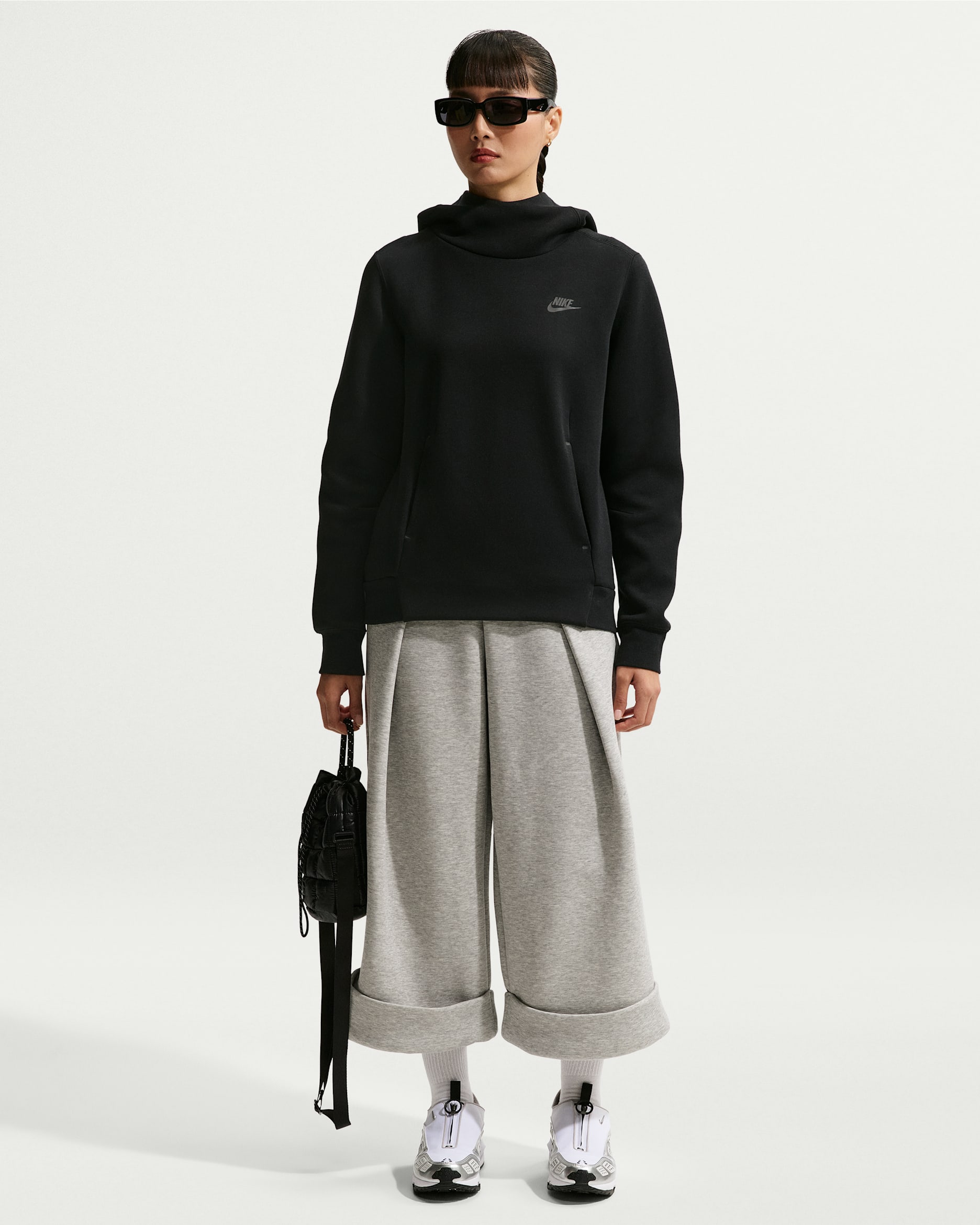 Nike Sportswear Tech Fleece Women's High-Waisted Cropped Pants